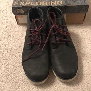 Never worn Northface boots